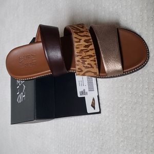 NIB Leather sandals
